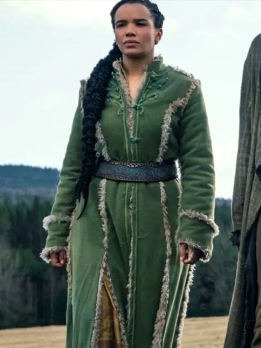 The Wheel Of Time Nynaeve Green Coat With Shearling Trim